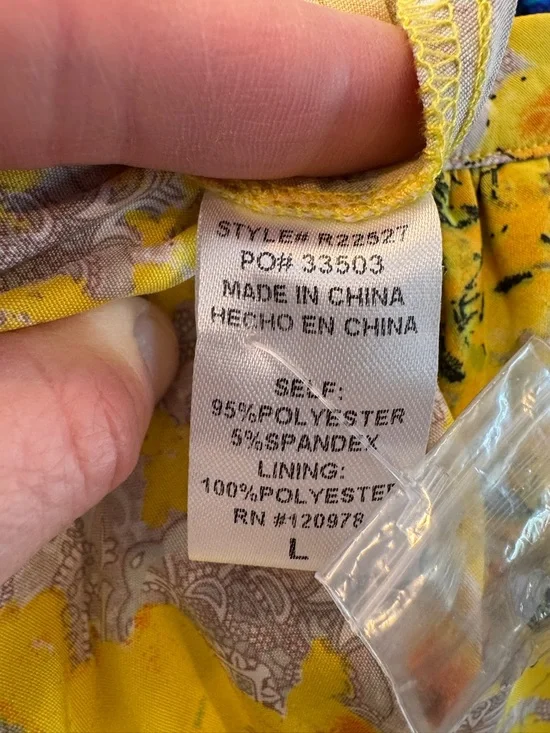 Entro Yellow Floral V-Neck Tiered Romper Women L - Picture 7 of 10